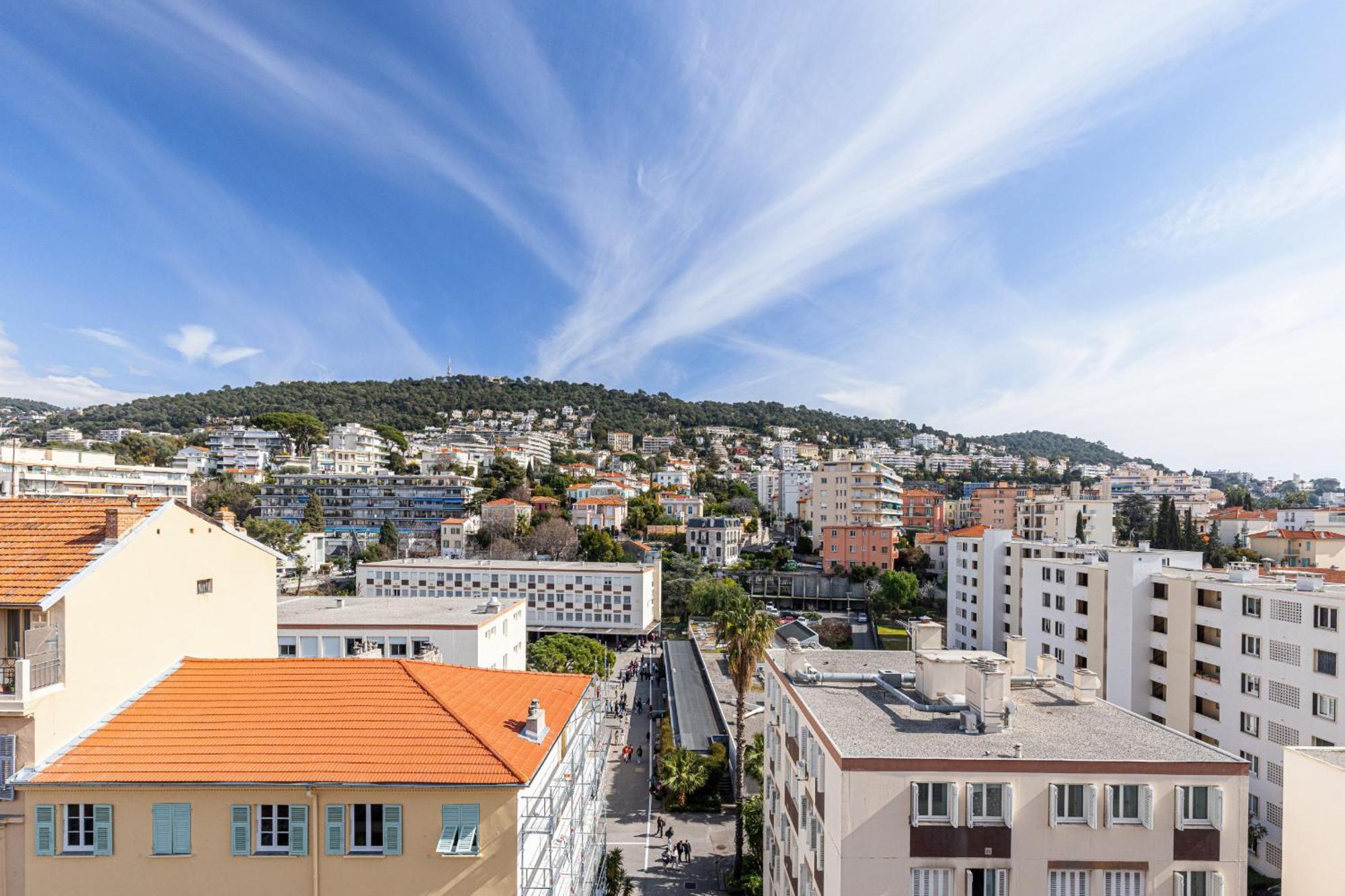 Extraordinary View On Port And Castle Hill - 1 Bdr & Parking Apartment Nice Exterior photo