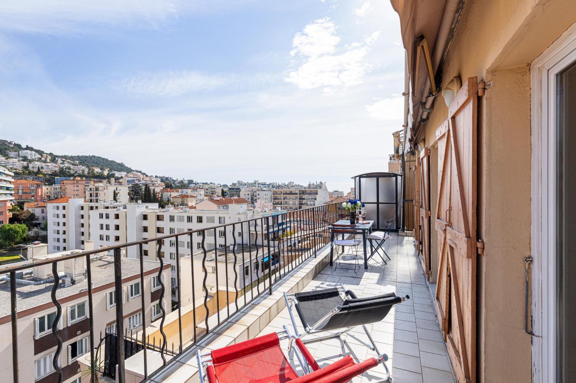 Extraordinary View On Port And Castle Hill - 1 Bdr & Parking Apartment Nice Exterior photo
